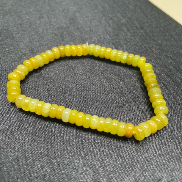 卡6mm左右 -天然缅料A货黄算盘珠手串