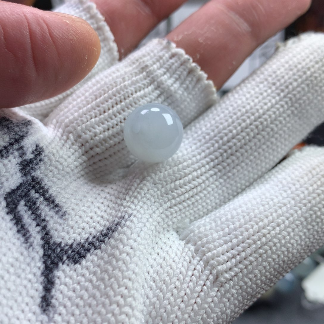 定制翡翠未镶嵌卡13.5
