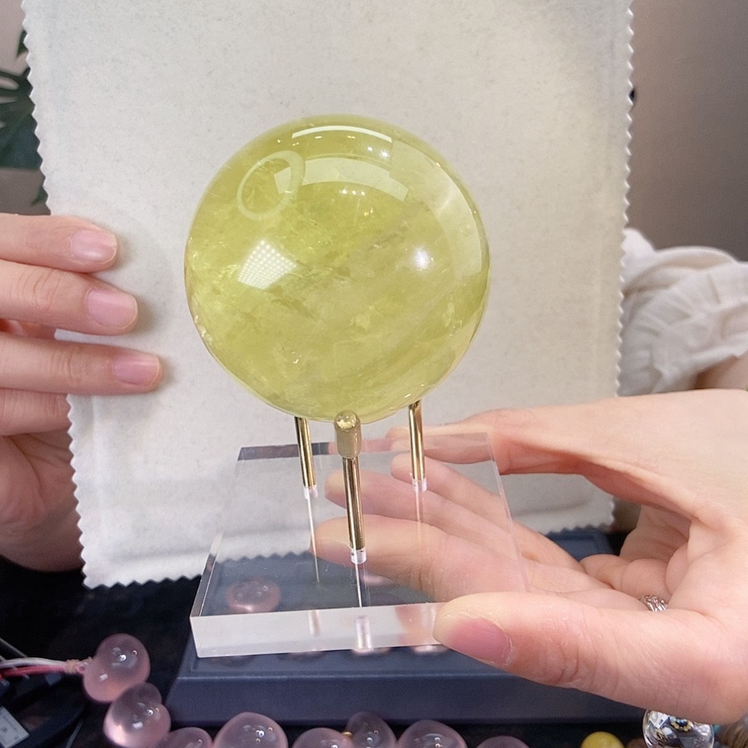 球摆件未镶嵌黄晶