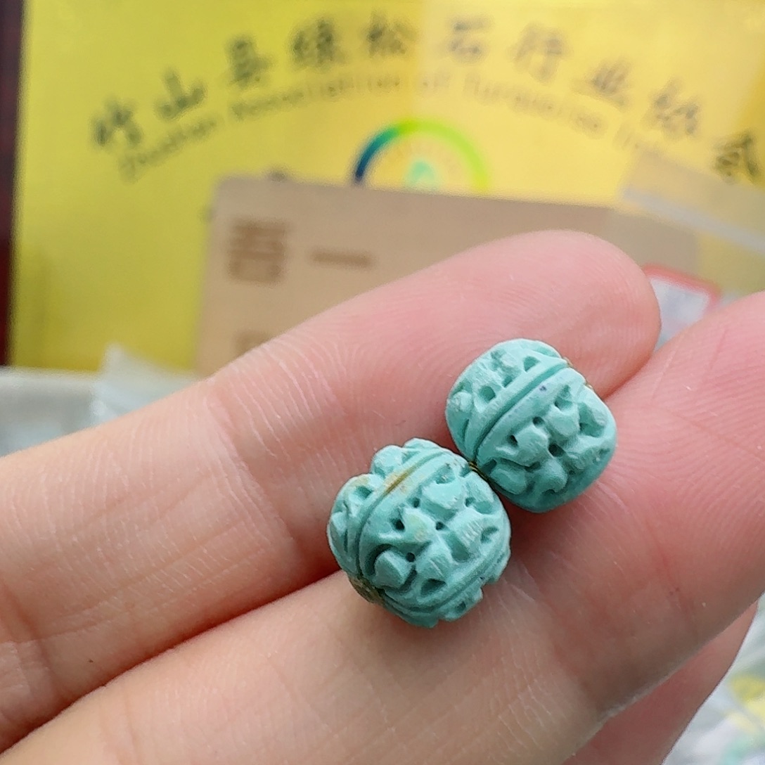 未镶嵌绿松石珠宝奇石