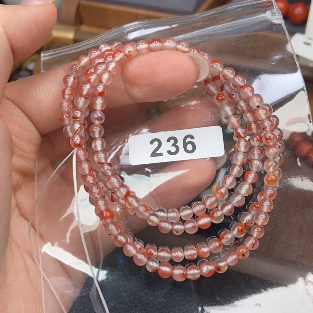 南红玛瑙未镶嵌手链