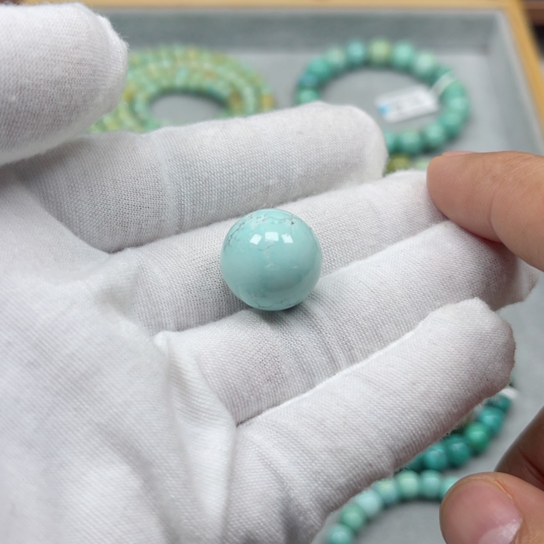 绿松石未镶嵌挂件