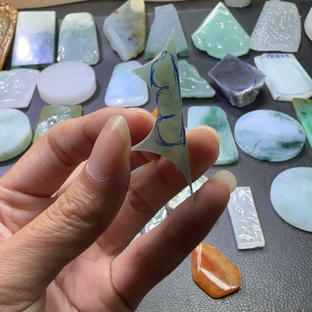 定制翡翠未镶嵌福豆