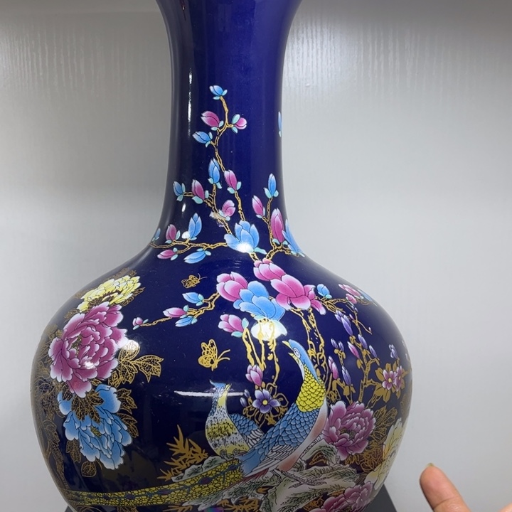 景德镇陶瓷花瓶摆件