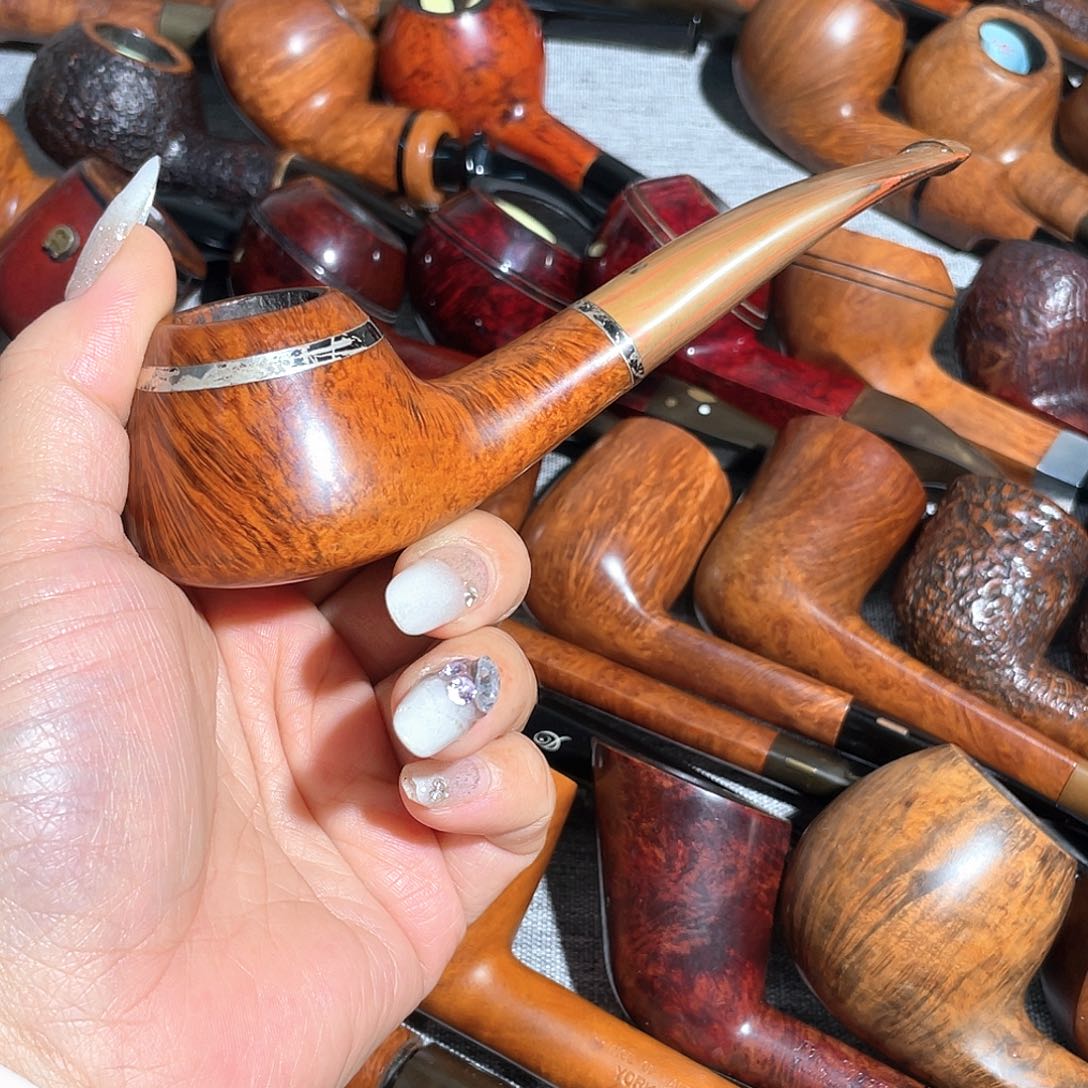 对*对面老板烟斗专拍