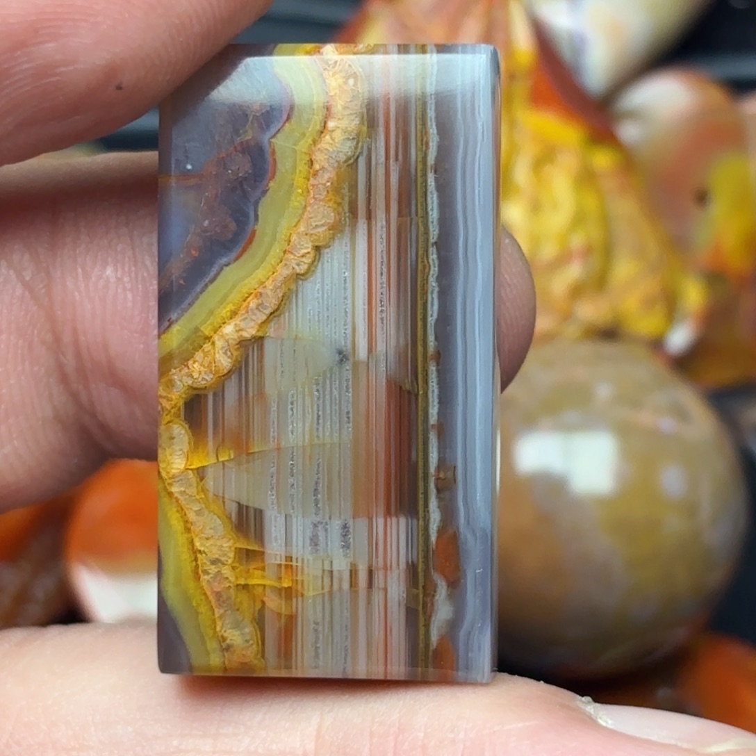 用***5玛瑙/玉髓未镶嵌玛瑙