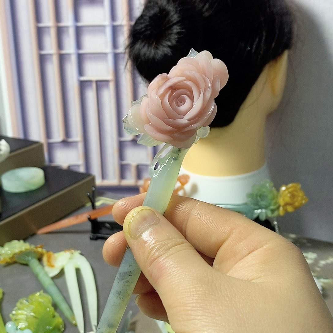 岫玉岫玉牡丹未镶嵌*‍****
