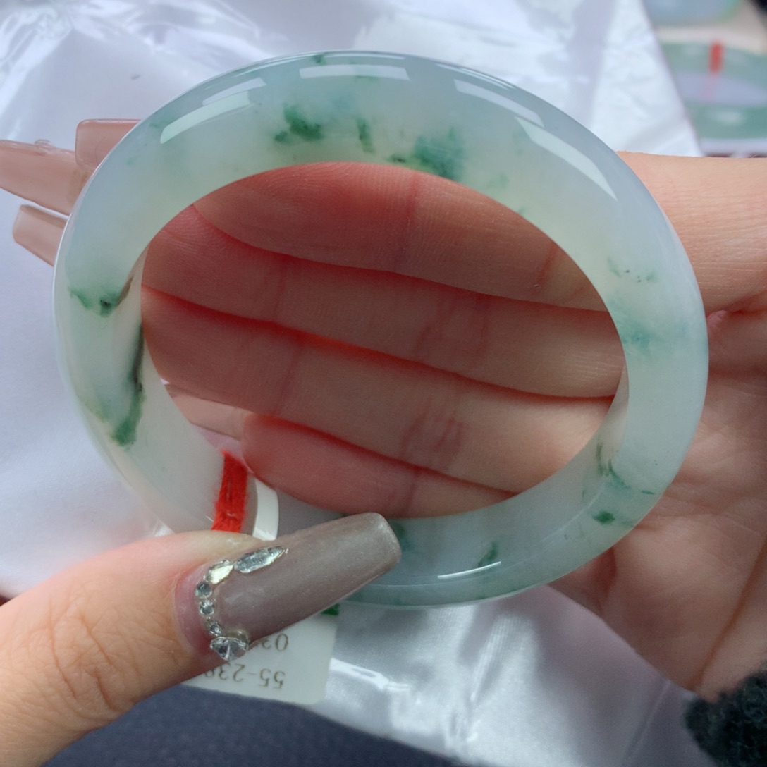 翡翠手镯未镶嵌55.8正圈