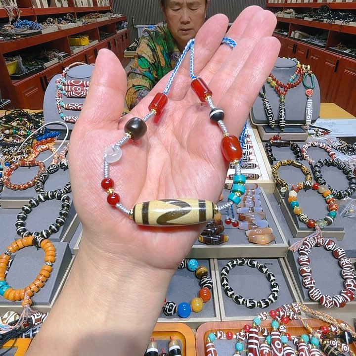 未镶嵌玛瑙/玉髓珠宝奇石