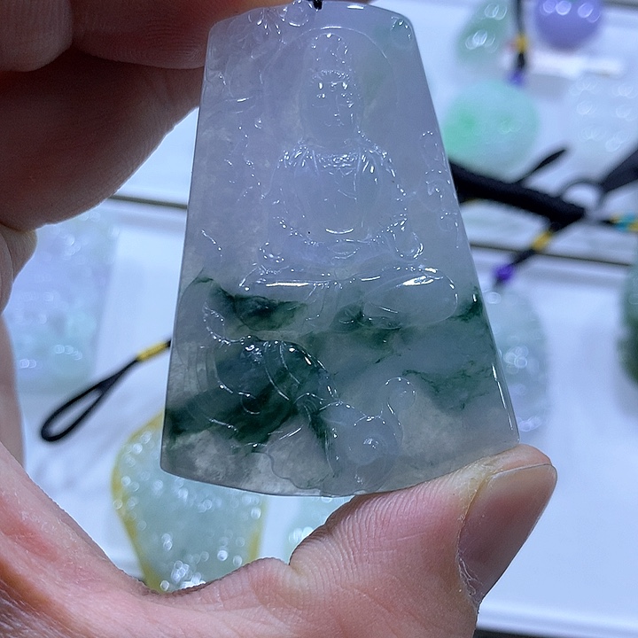 翡翠颈饰未镶嵌天然翡翠A货吊坠