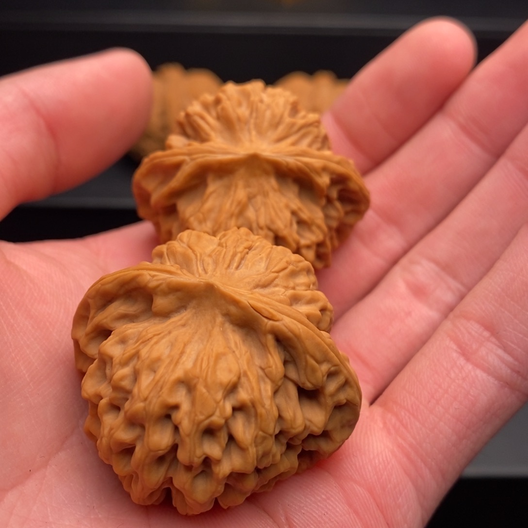 文玩核桃把件海***滴秦闷