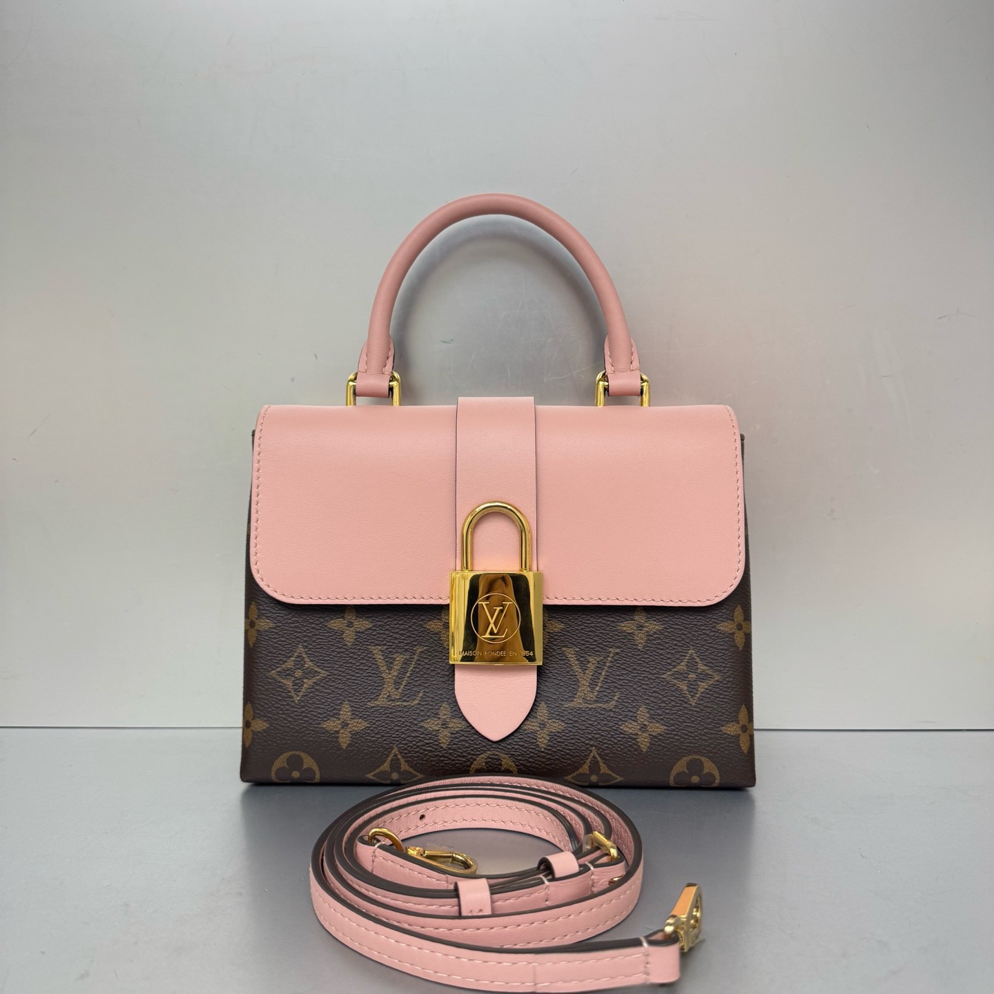 99新 LouisVuitton/路易威登 LV 粉锁头 98新