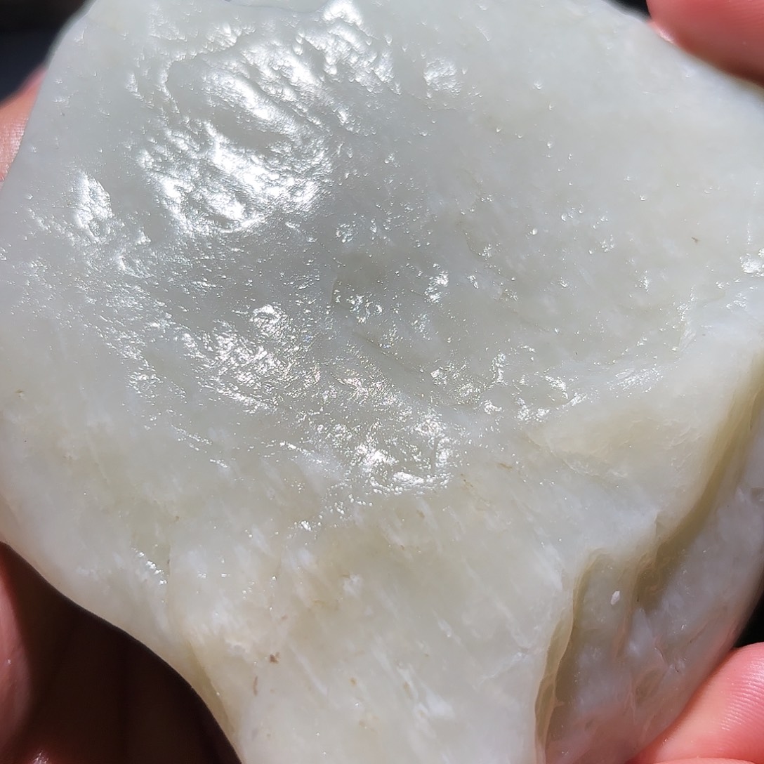 和田玉未镶嵌珠宝奇石