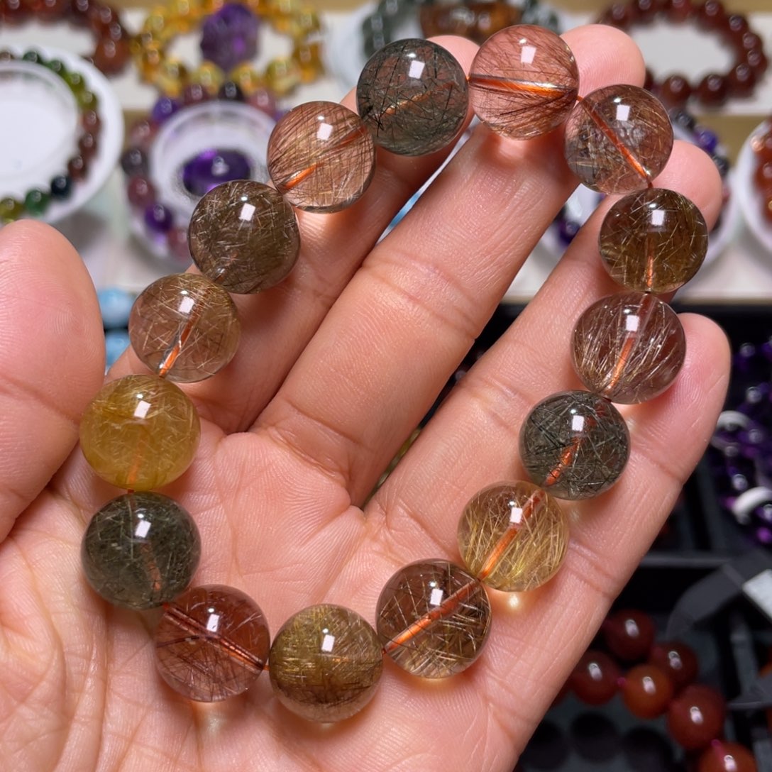 水晶手链未镶嵌彩发晶