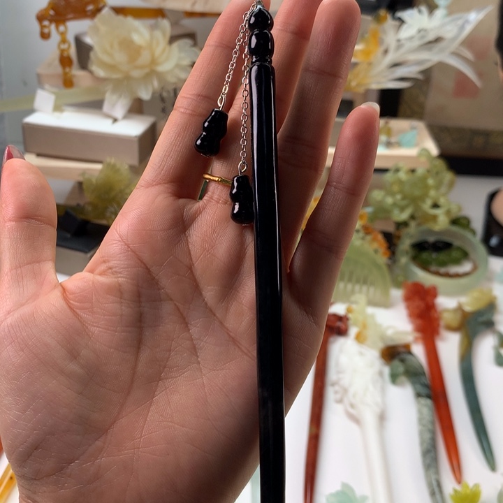 蛇纹石玉发饰未镶嵌