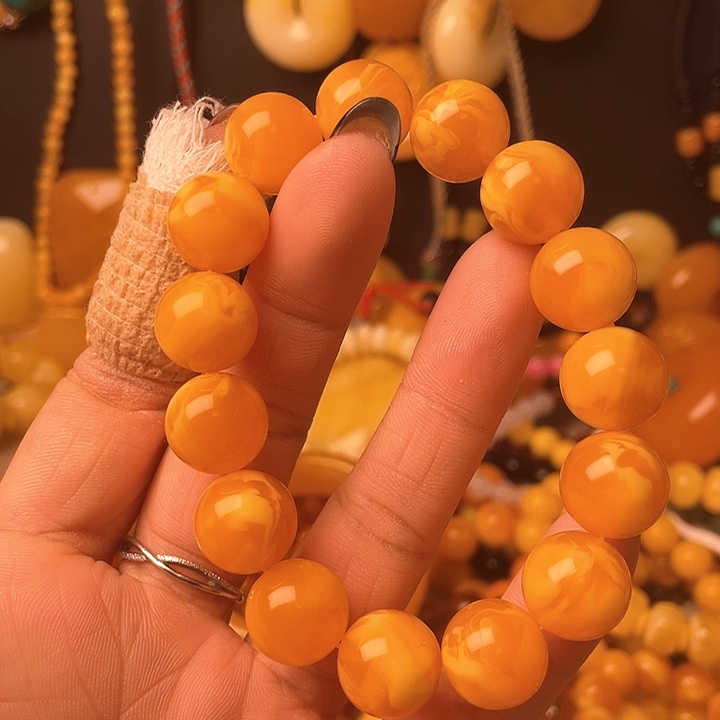 波罗的海卡14鸡油红