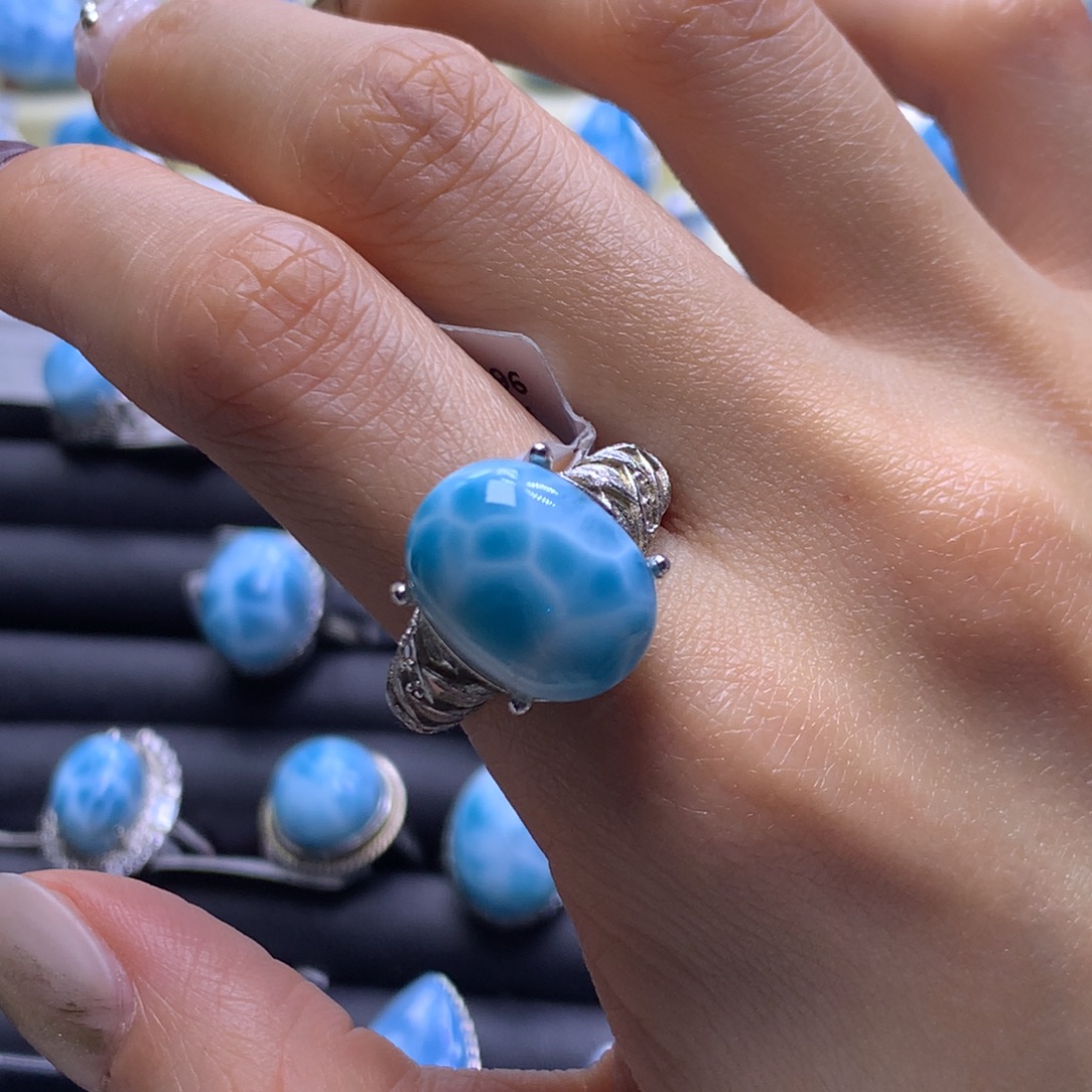 针钠钙石（海纹石）未镶嵌戒指蛋面戒指色差略异