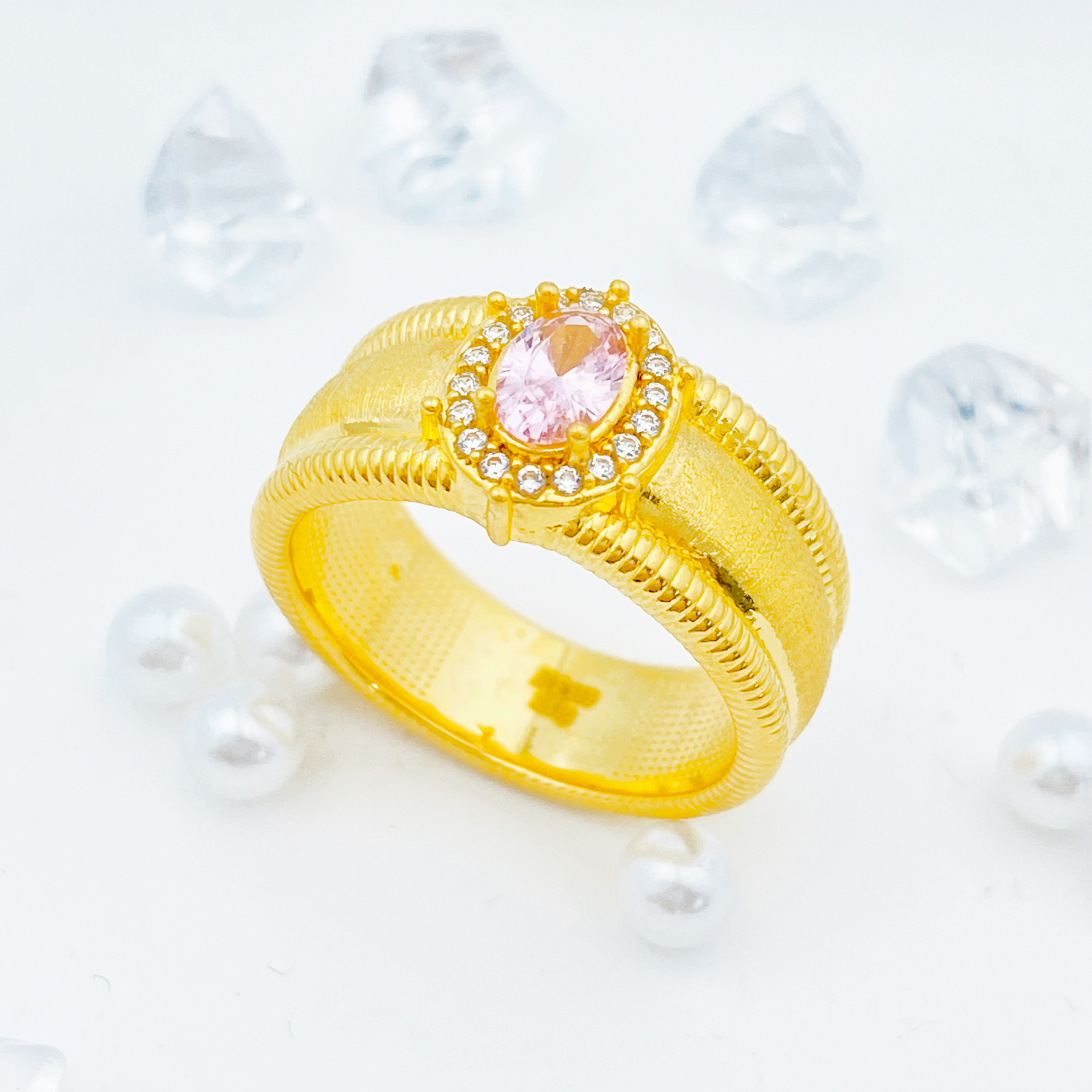 足金999 中古粉色鸽子蛋戒指2.62 13圈口