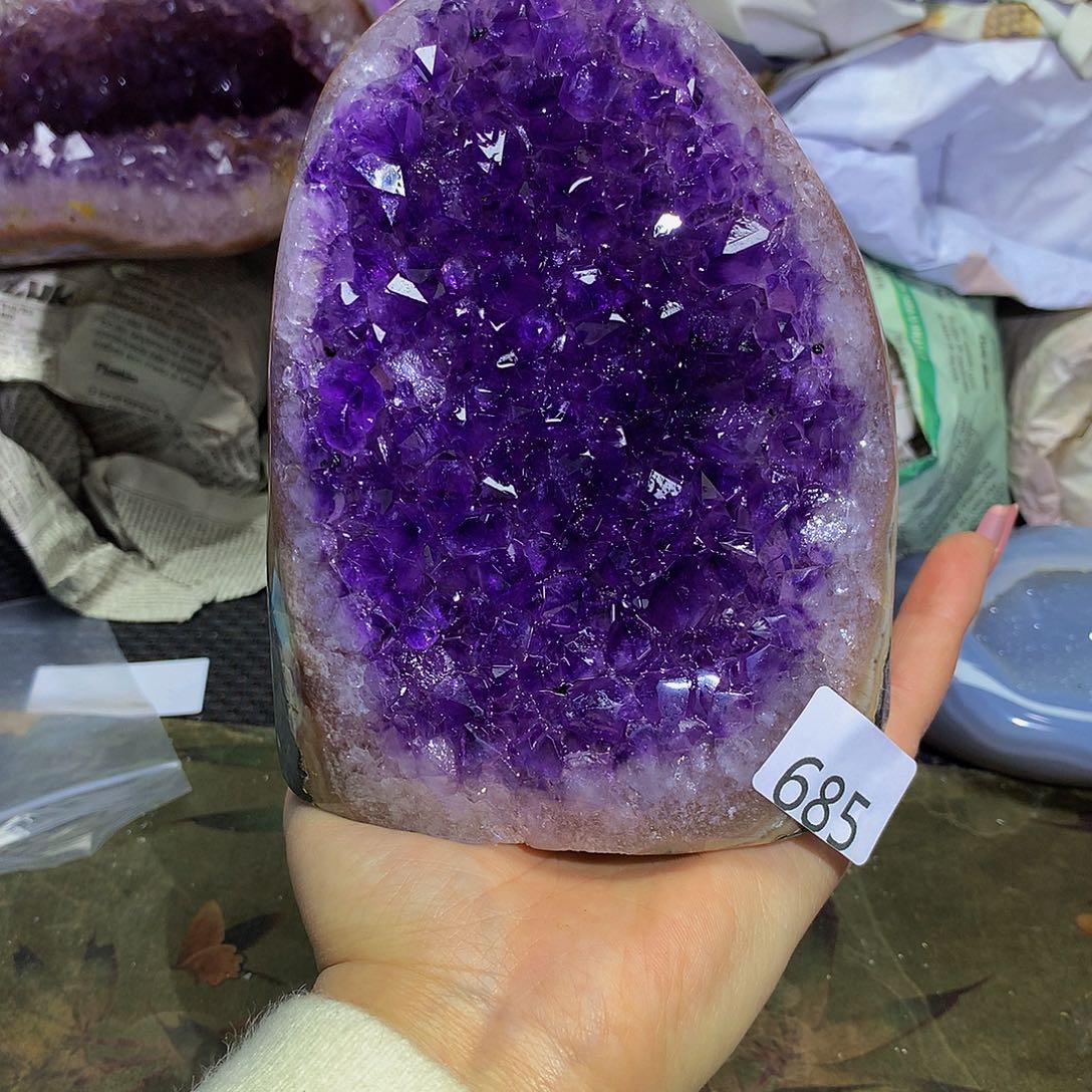 紫晶大型摆件（非配饰）未镶嵌s*?