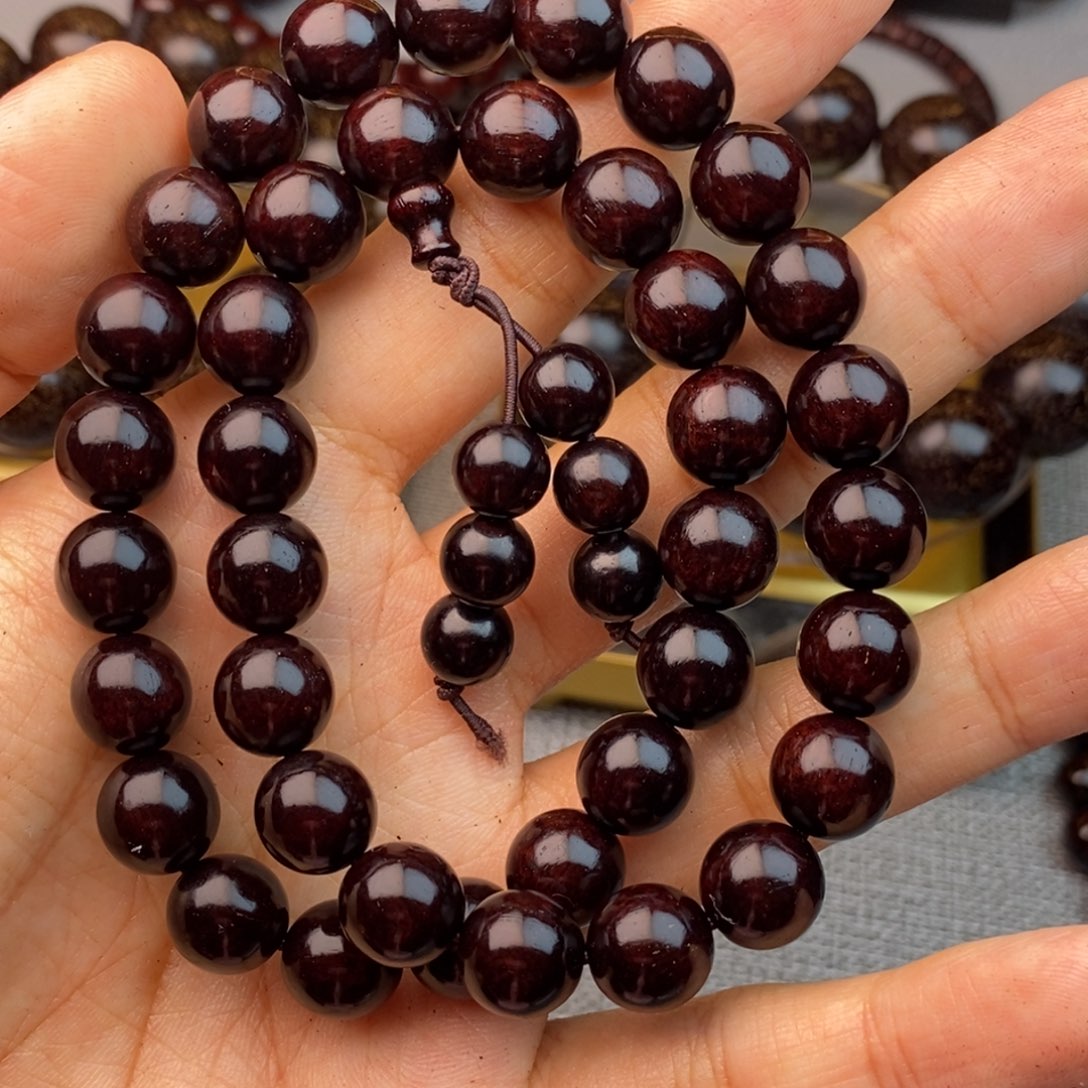 檀香紫檀（小叶紫檀）1.0 38手持