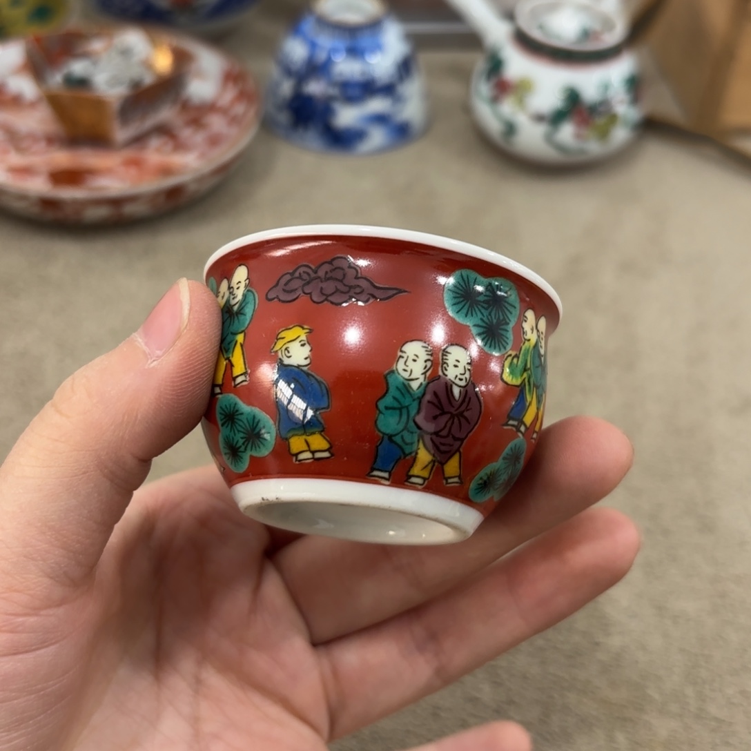 瓷片非常好看漂亮的物品 