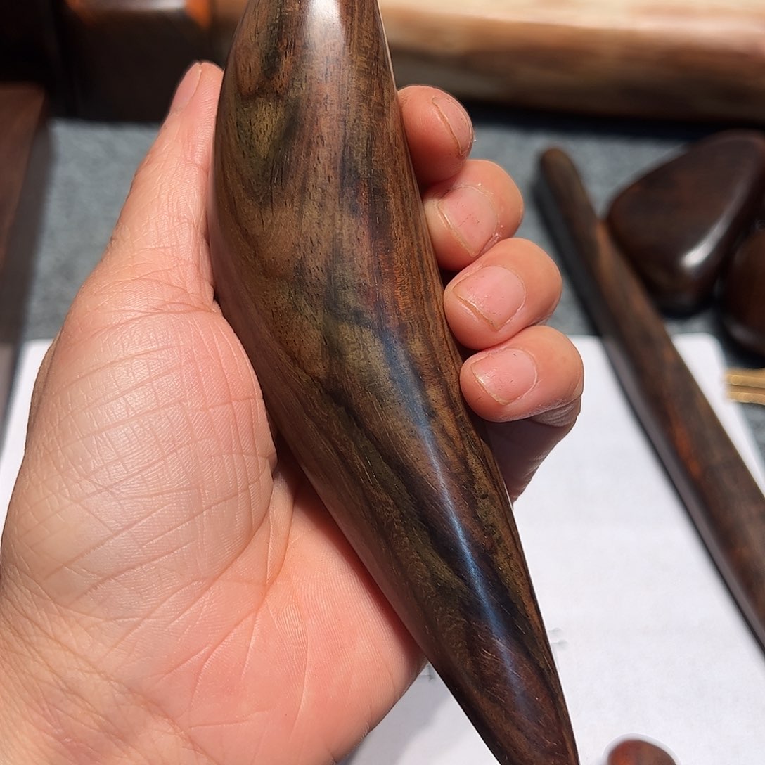 交趾黄檀（大红酸枝）曹*保