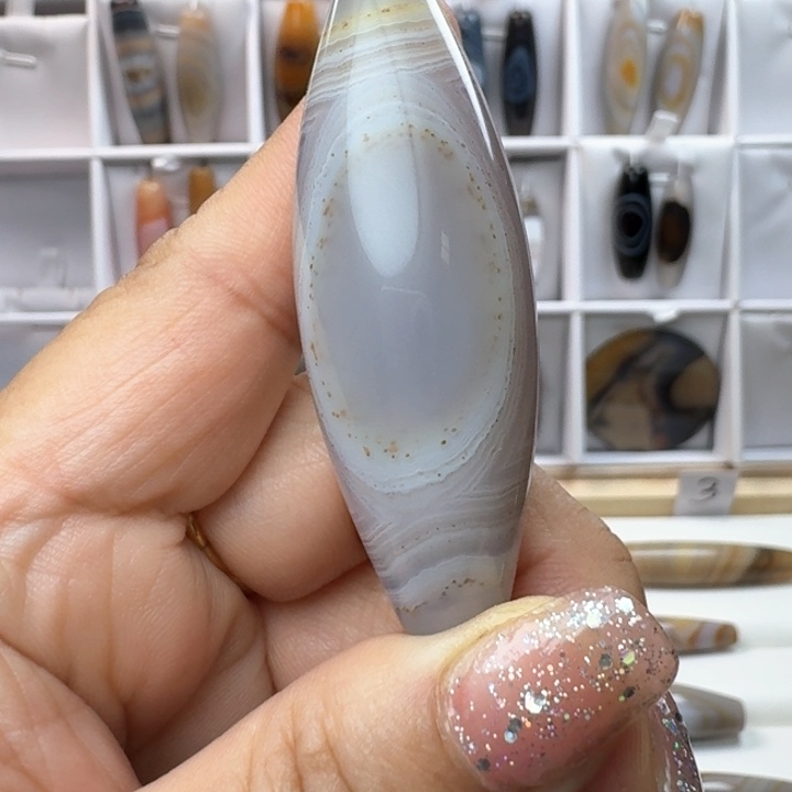 玛瑙/玉髓颈饰未镶嵌用****宇