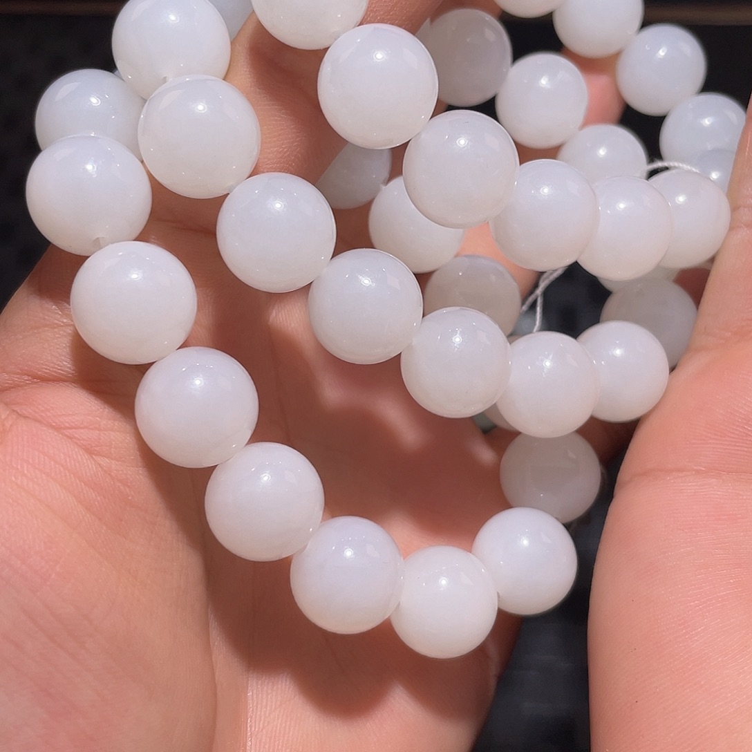 和田玉且末天泰料手串多样性发一未镶嵌