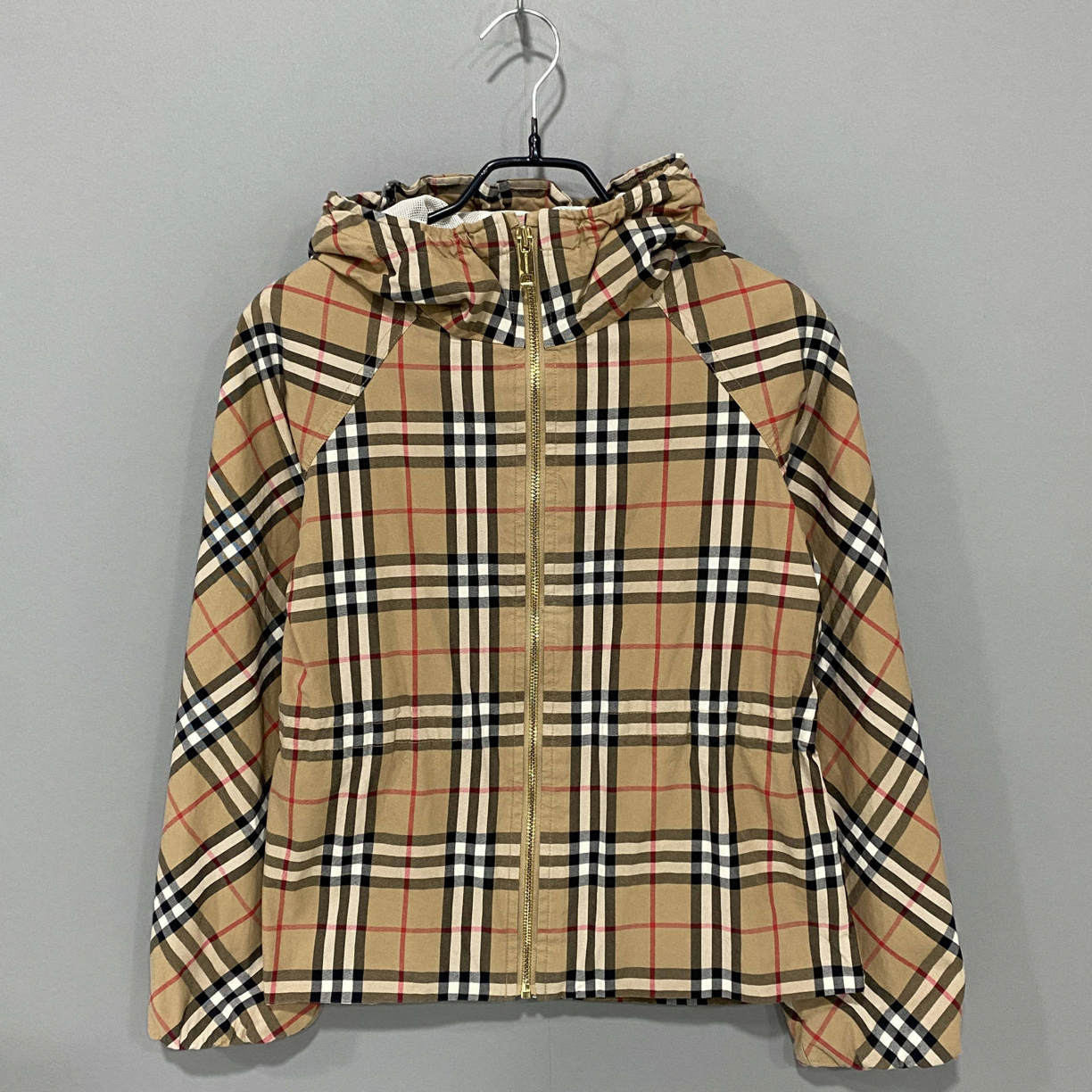 99新 BURBERRY/博柏利 格纹连帽拉链外套/10Y码/72220