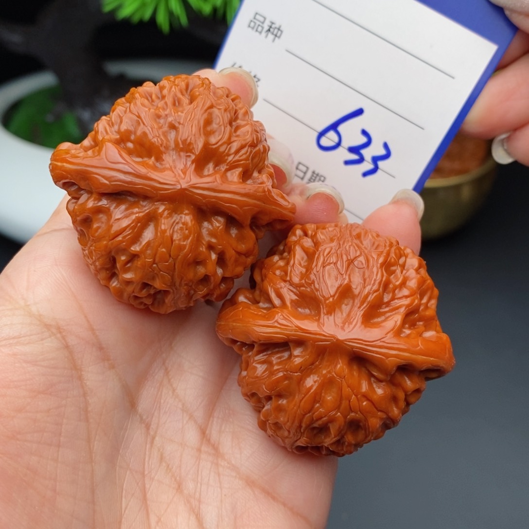 文玩核桃把件44宫灯633