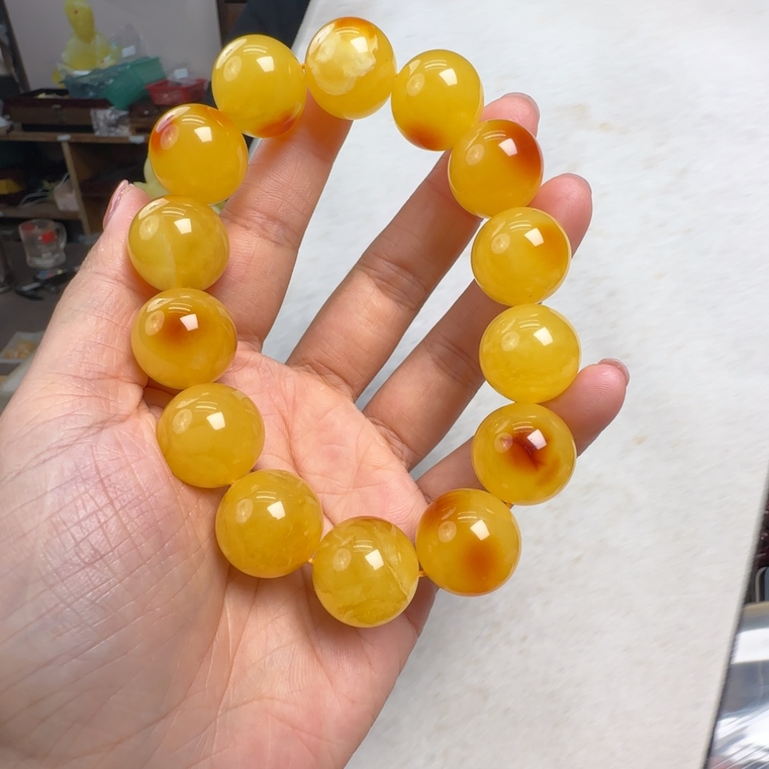 独***狼蜜蜡未镶嵌珠宝奇石18