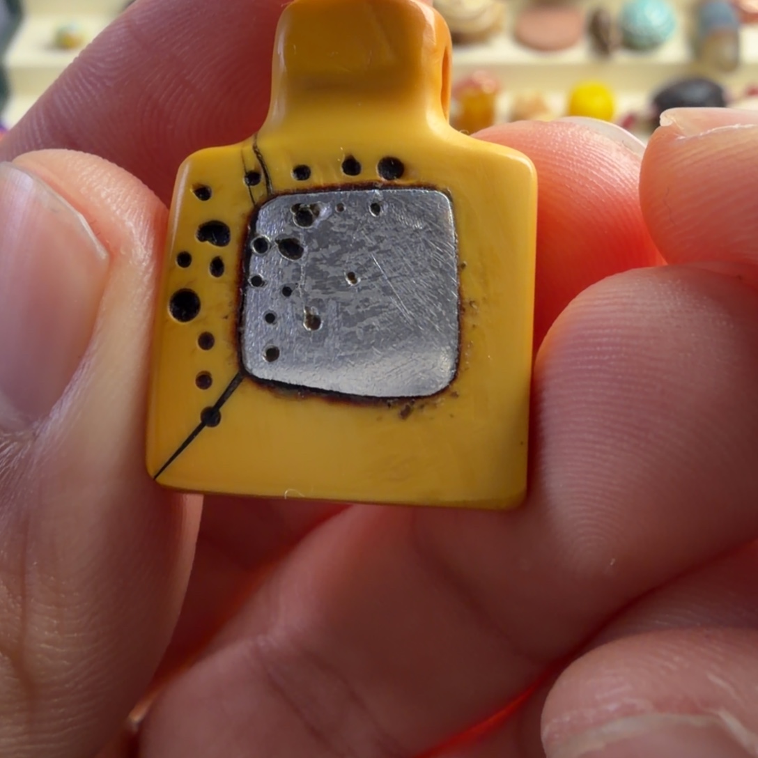 木质类料器咒点牌子