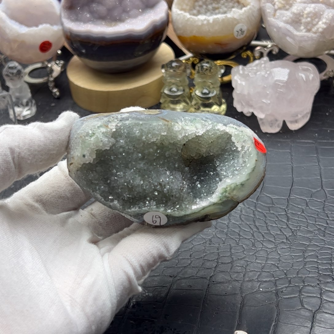 水晶珠宝半成品未镶嵌绿幽灵窝窝74