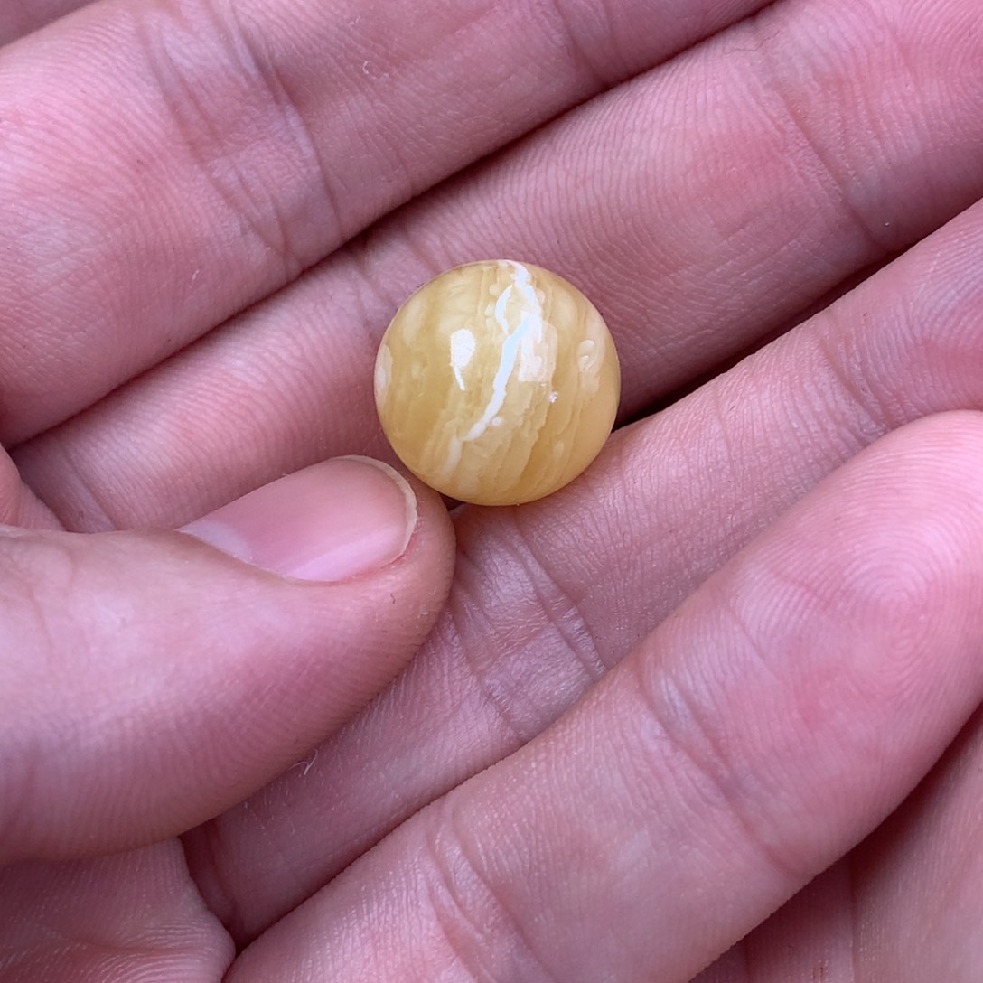 琥珀裸石未镶嵌随**安蜜蜡