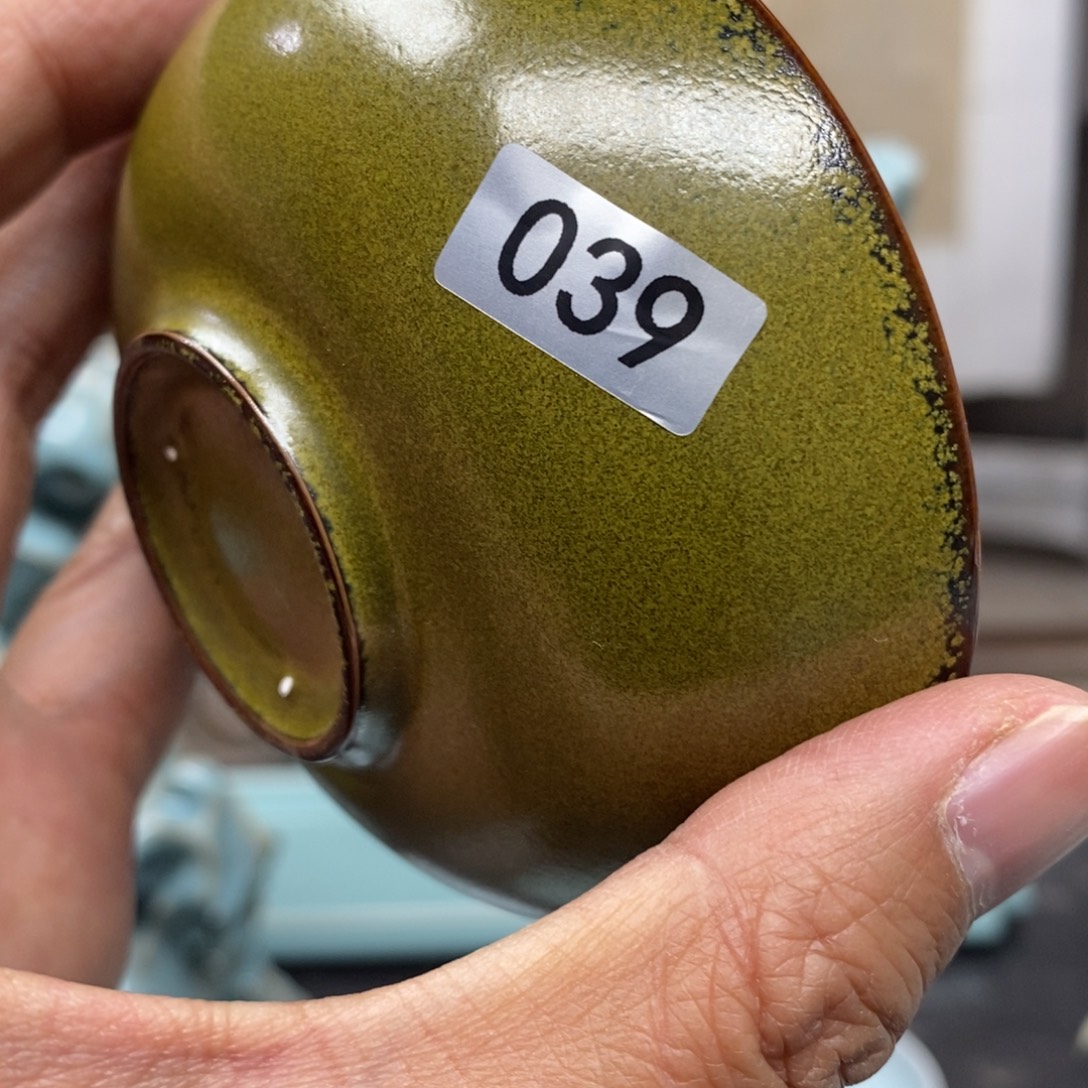 雲***人抱朴汝瓷仿古微瑕