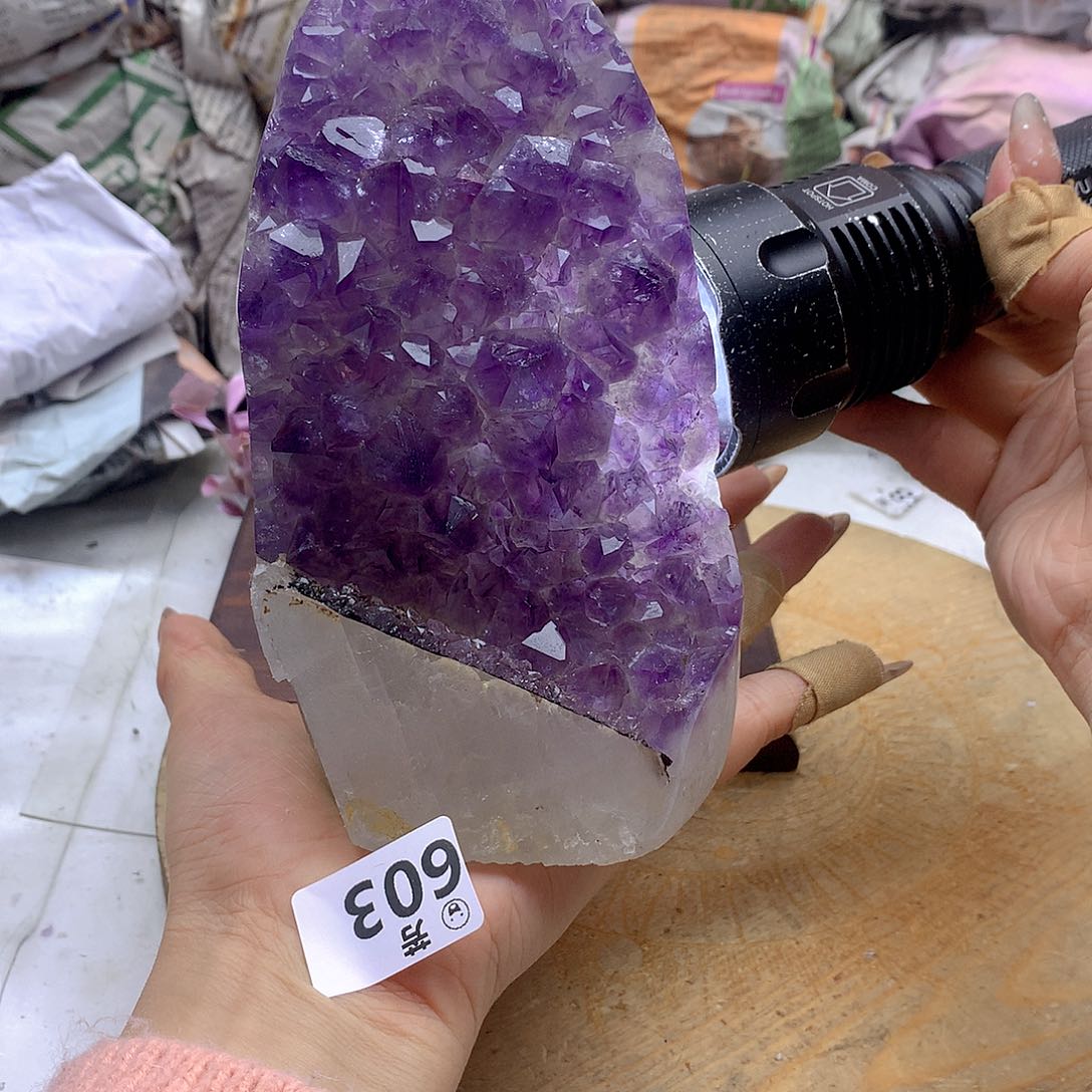 紫晶大型摆件（非配饰）未镶嵌