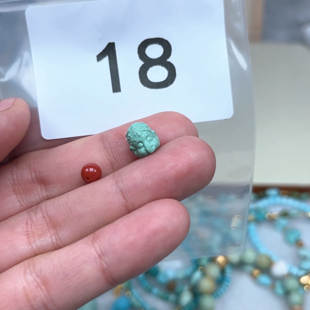 南红玛瑙未镶嵌珠宝奇石