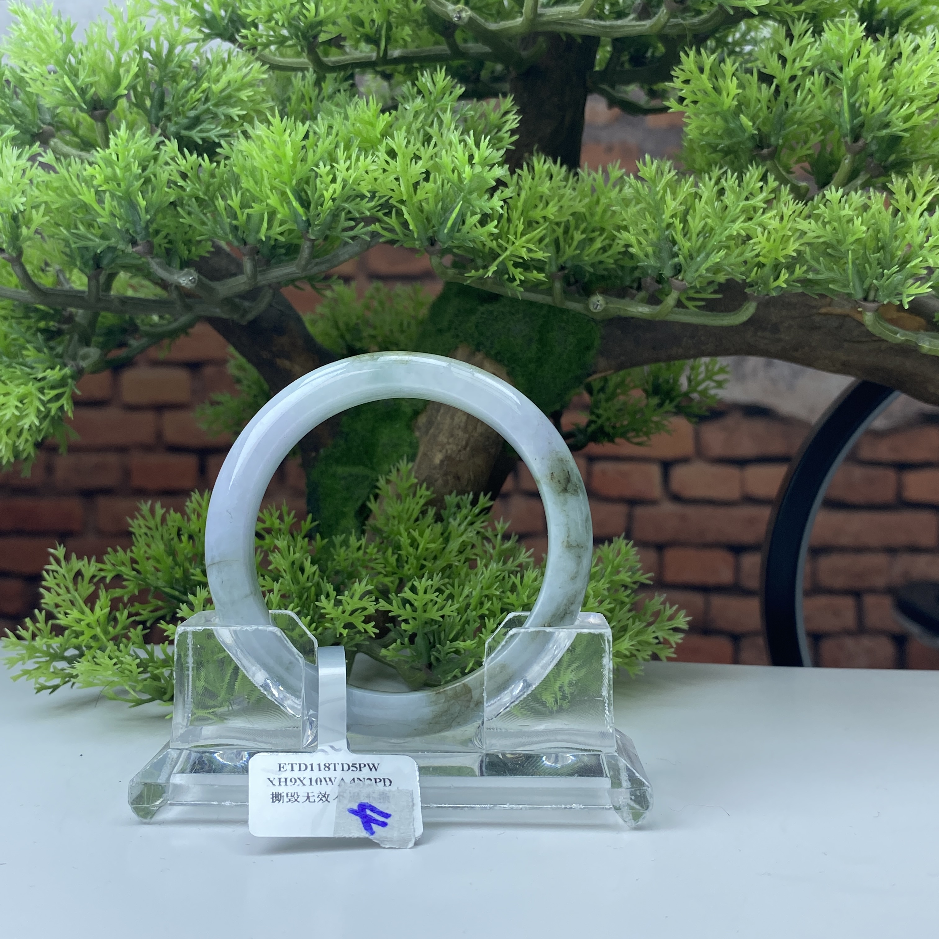 58.8【刀客砍价王】燕子-天然缅甸A货翡翠手镯 (微瑕)  E4