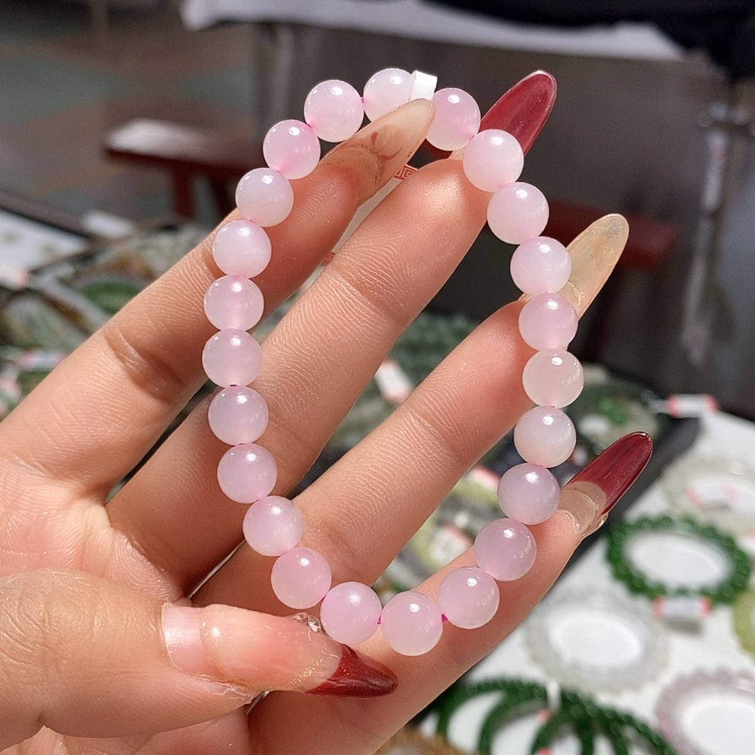 和田玉未镶嵌藕粉8mm