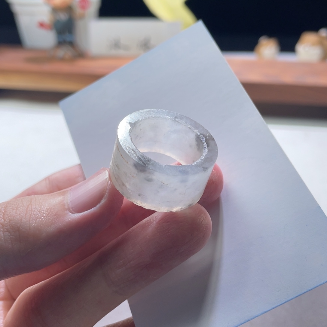 定制翡翠未镶嵌翡翠有纹裂20-21