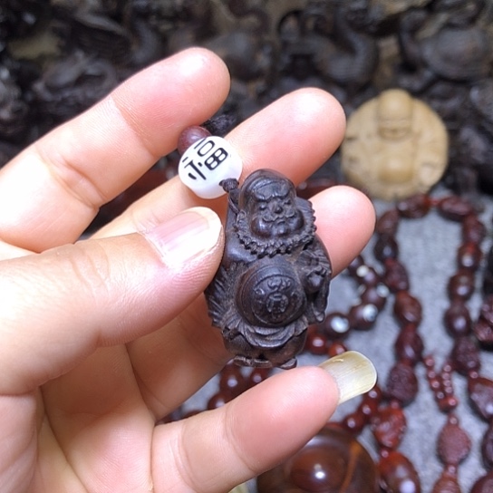 吊坠小叶紫檀田贵宝