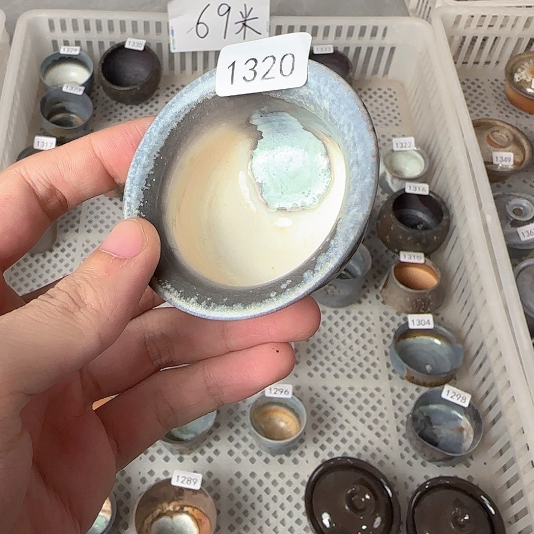 摆件陶1320）jgjfjfhg