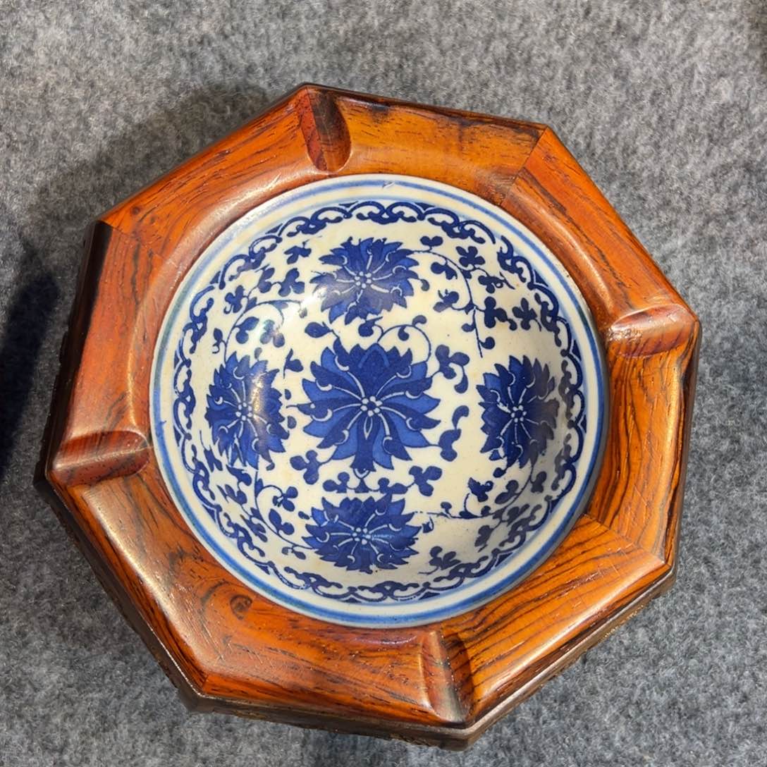 木烟灰缸一个直播间截图