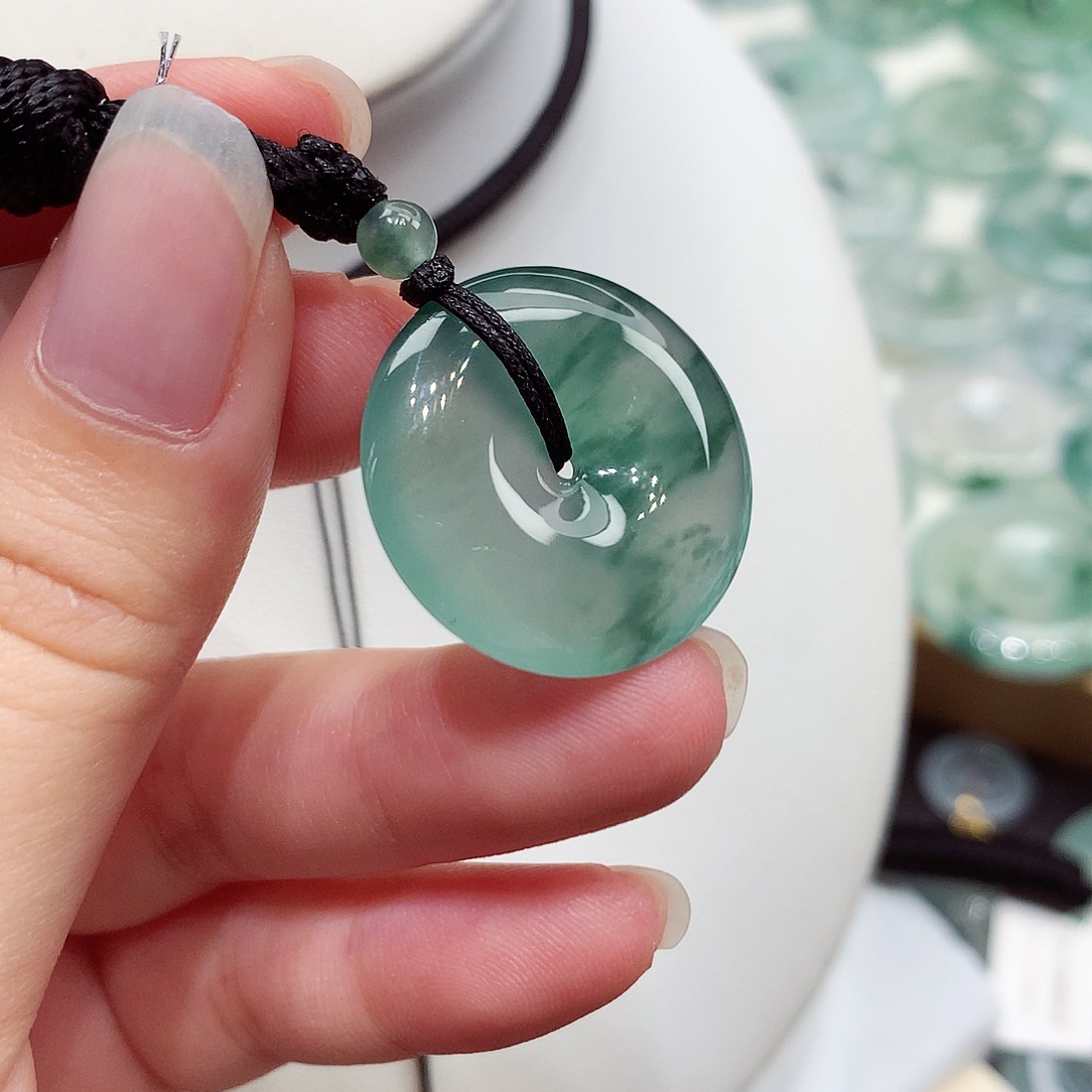 颈饰未镶嵌翡翠编号60，24/5.5