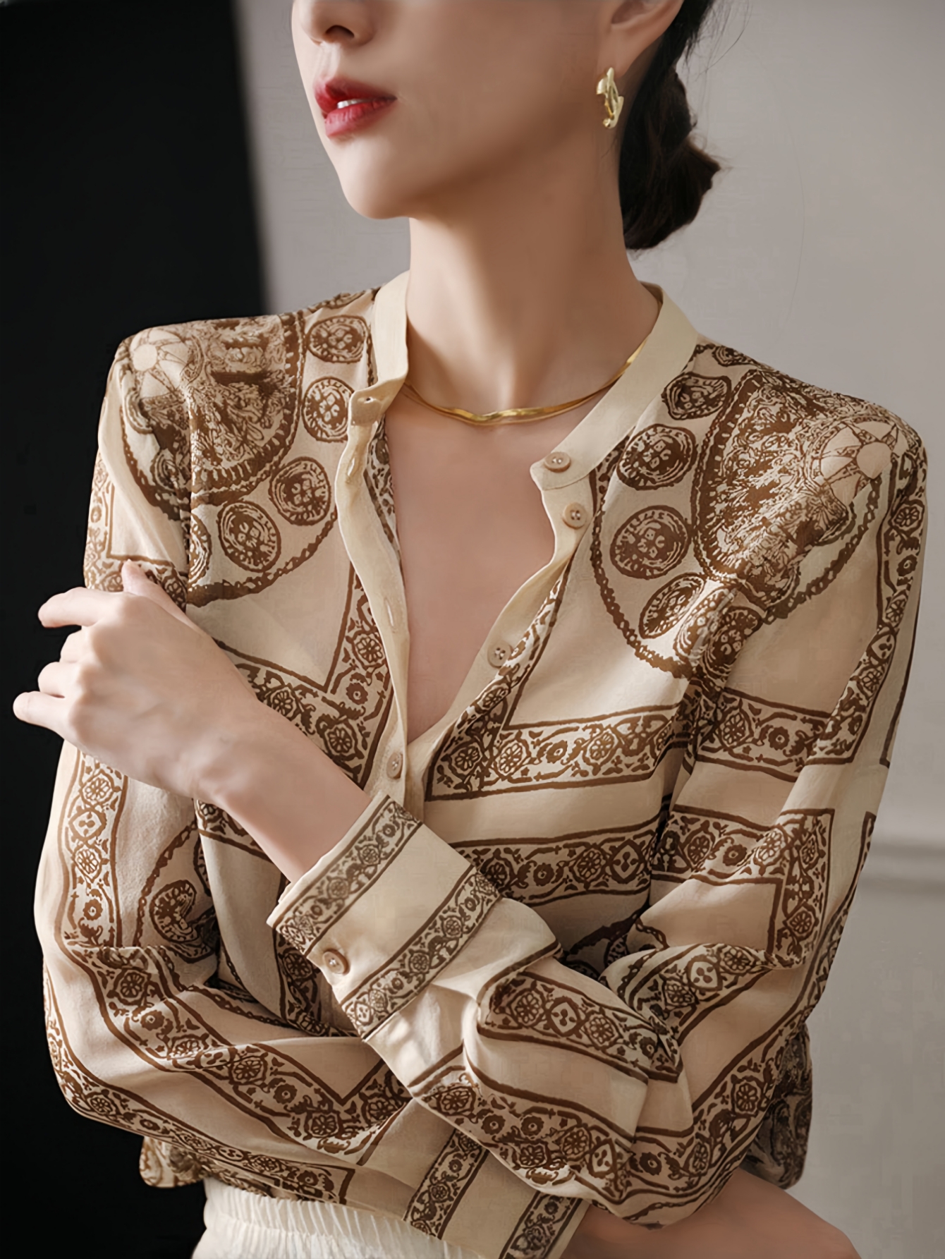 老钱风松弛感女装贵气老钱风松弛感女装衬衫通勤穿搭宽松印花宽松