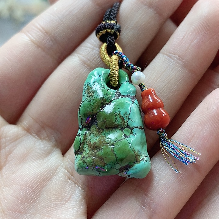 未镶嵌绿松石珠宝奇石