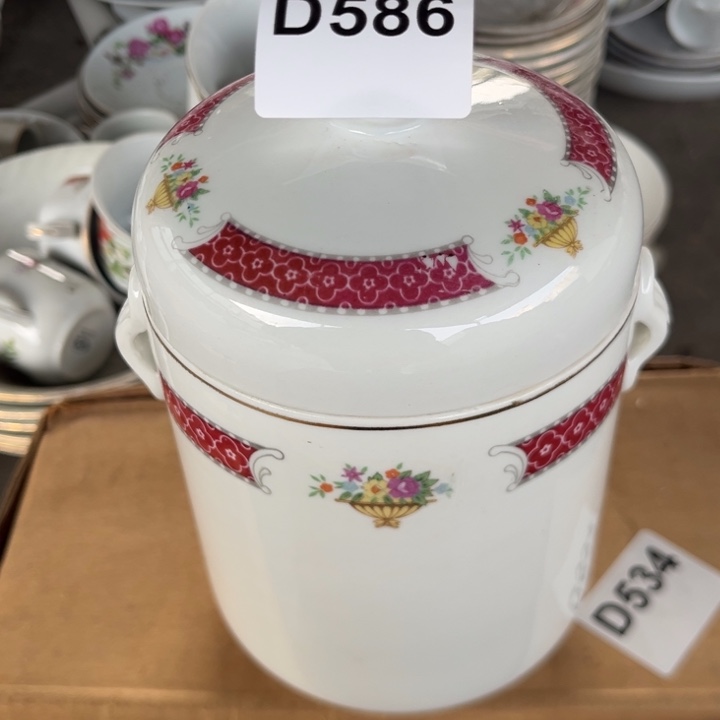 八九十年代高岭土盘碗碟有矿点中号炖盅