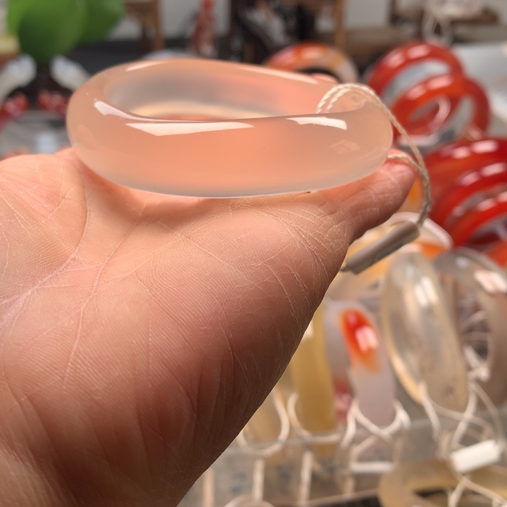 玛瑙/玉髓未镶嵌手镯