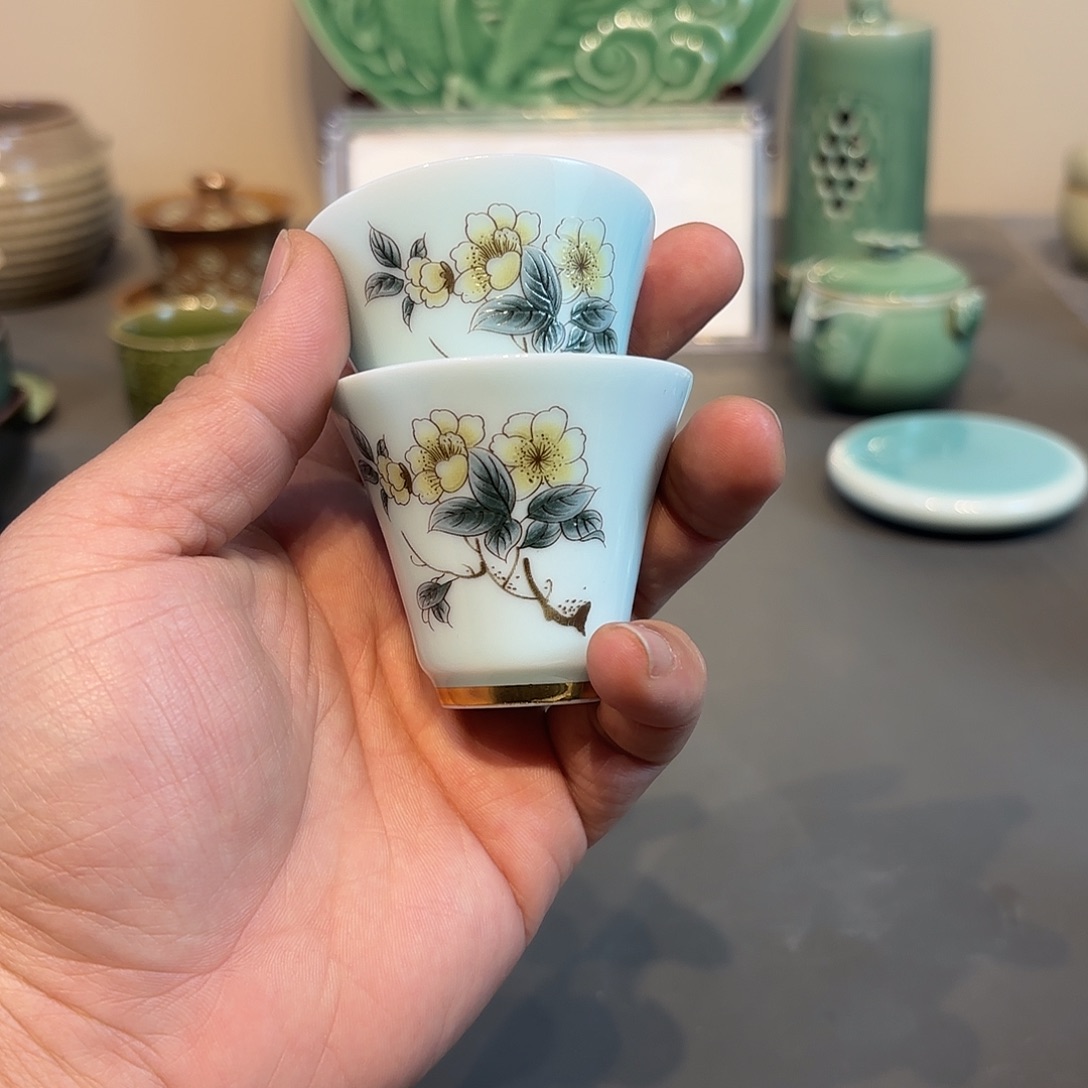 瓷片龙泉青瓷福利青瓷