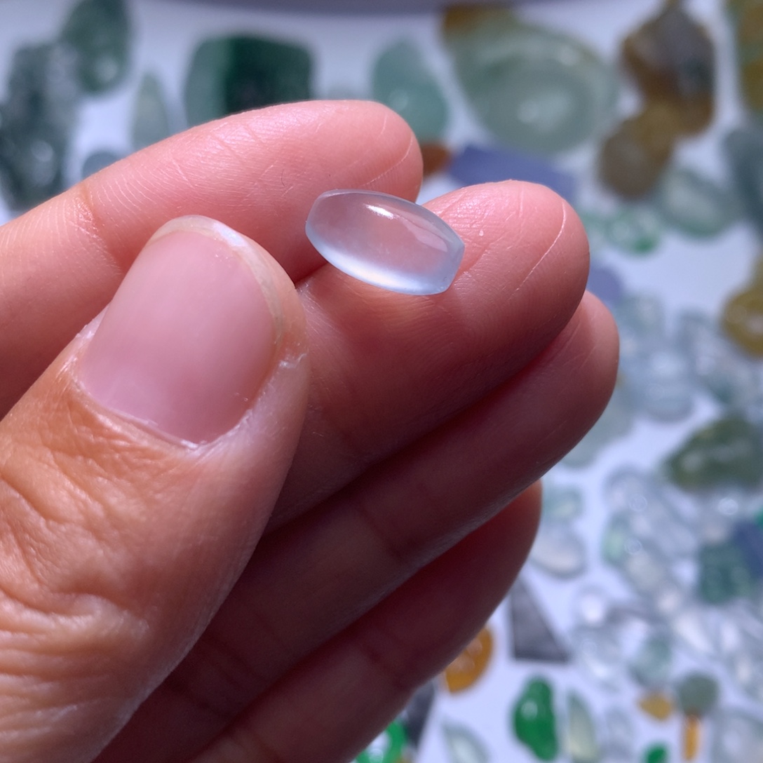 定制翡翠未镶嵌高冰枣珠